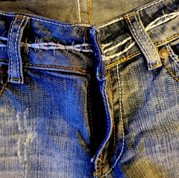 Cowgirl Tuff jeans - Picture 6 of 11